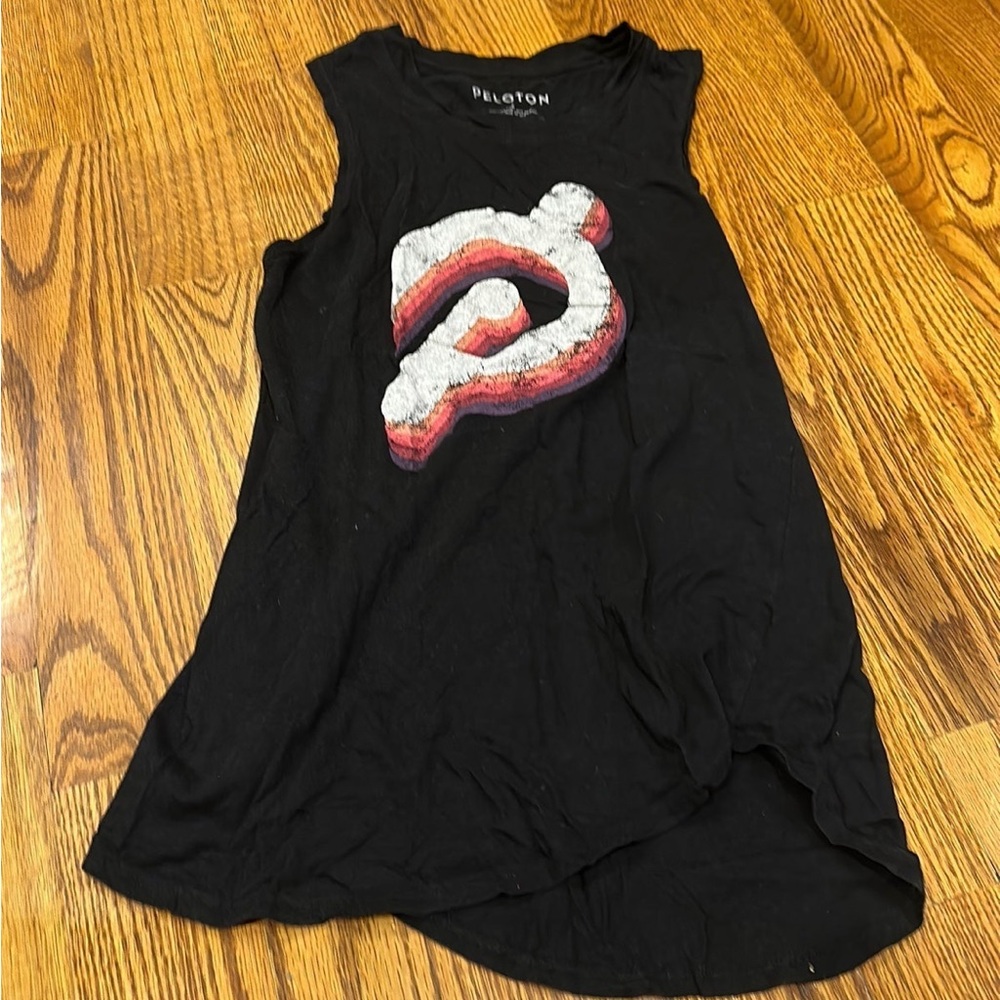 Peloton tank EUC size S